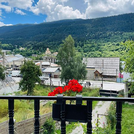 Mamuka Chartolani Guesthouse Mestia Exteriér fotografie