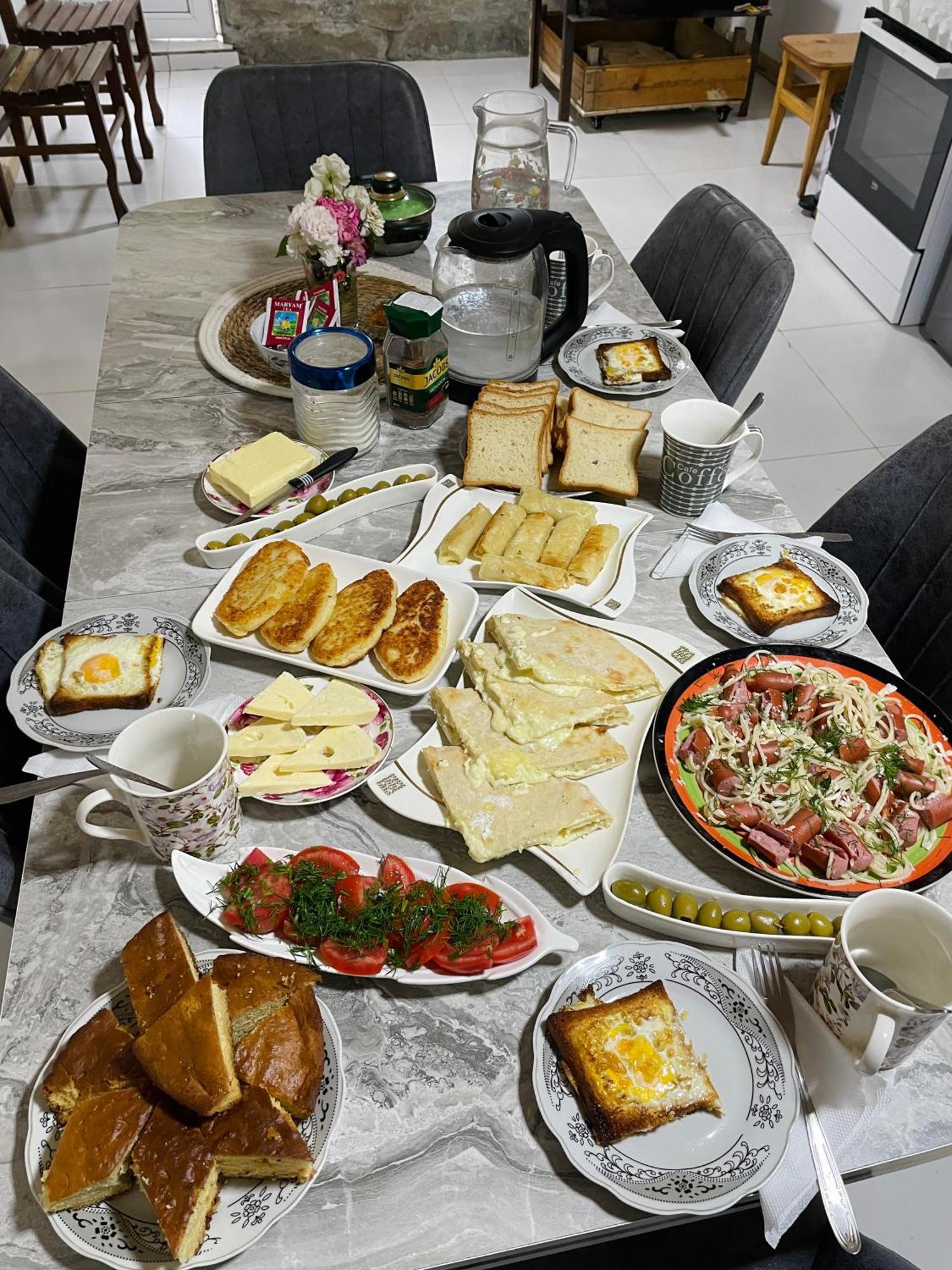Mamuka Chartolani Guesthouse Mestia Exteriér fotografie