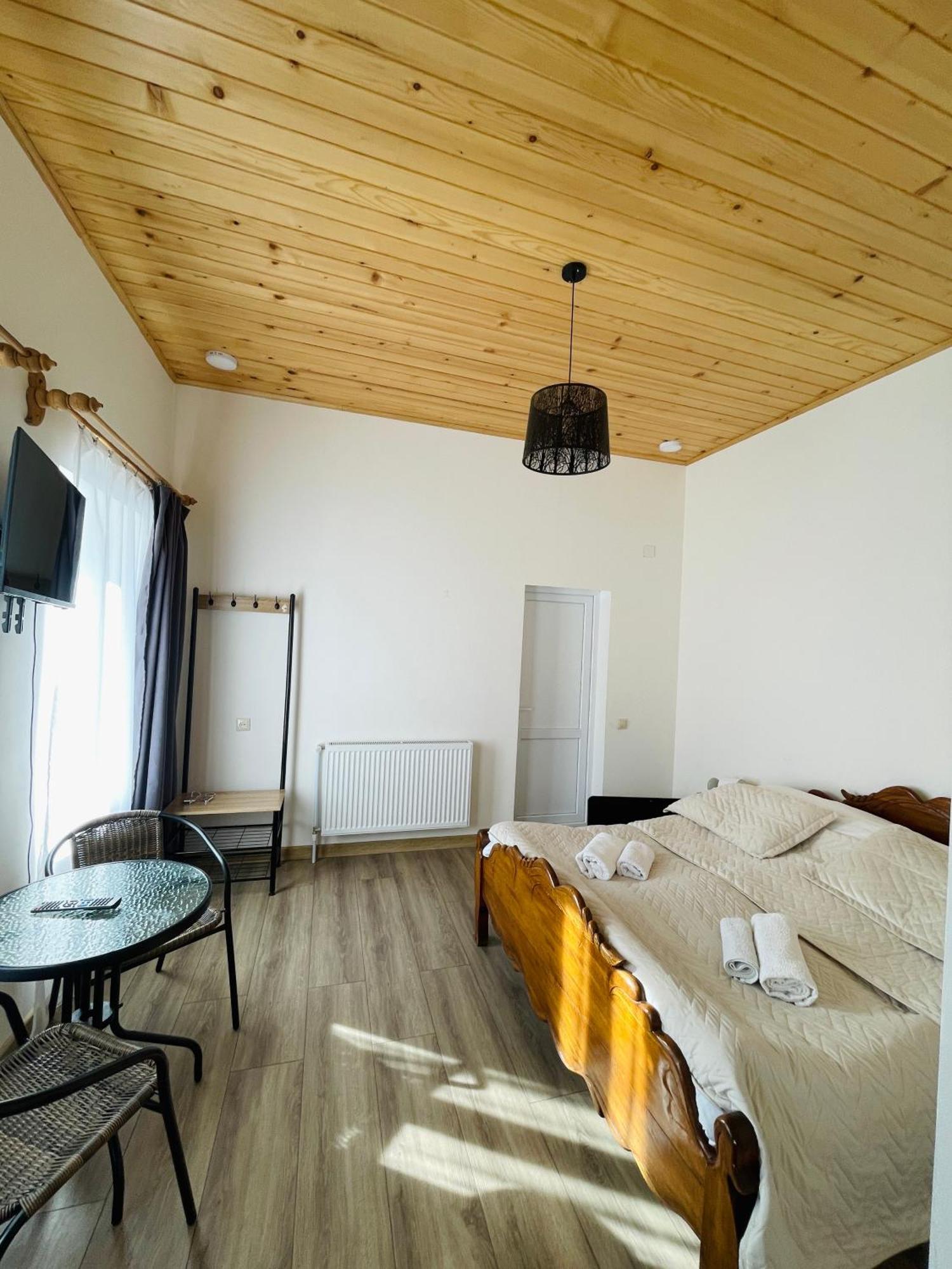 Mamuka Chartolani Guesthouse Mestia Exteriér fotografie