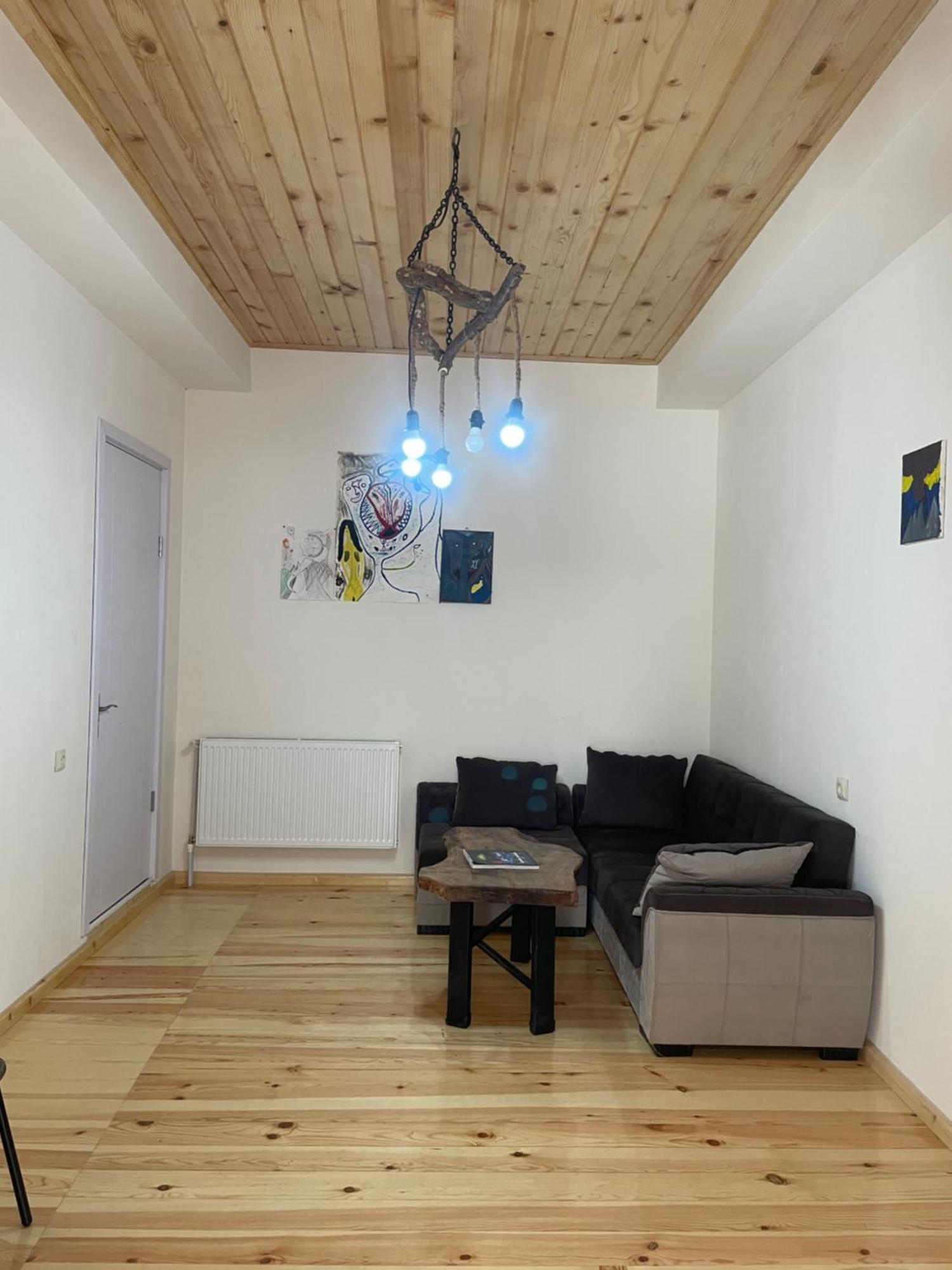 Mamuka Chartolani Guesthouse Mestia Exteriér fotografie